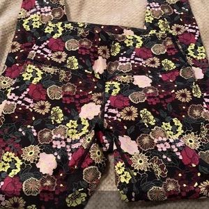 Lululemon Wunder Under Tights Fluorolace Sz 6